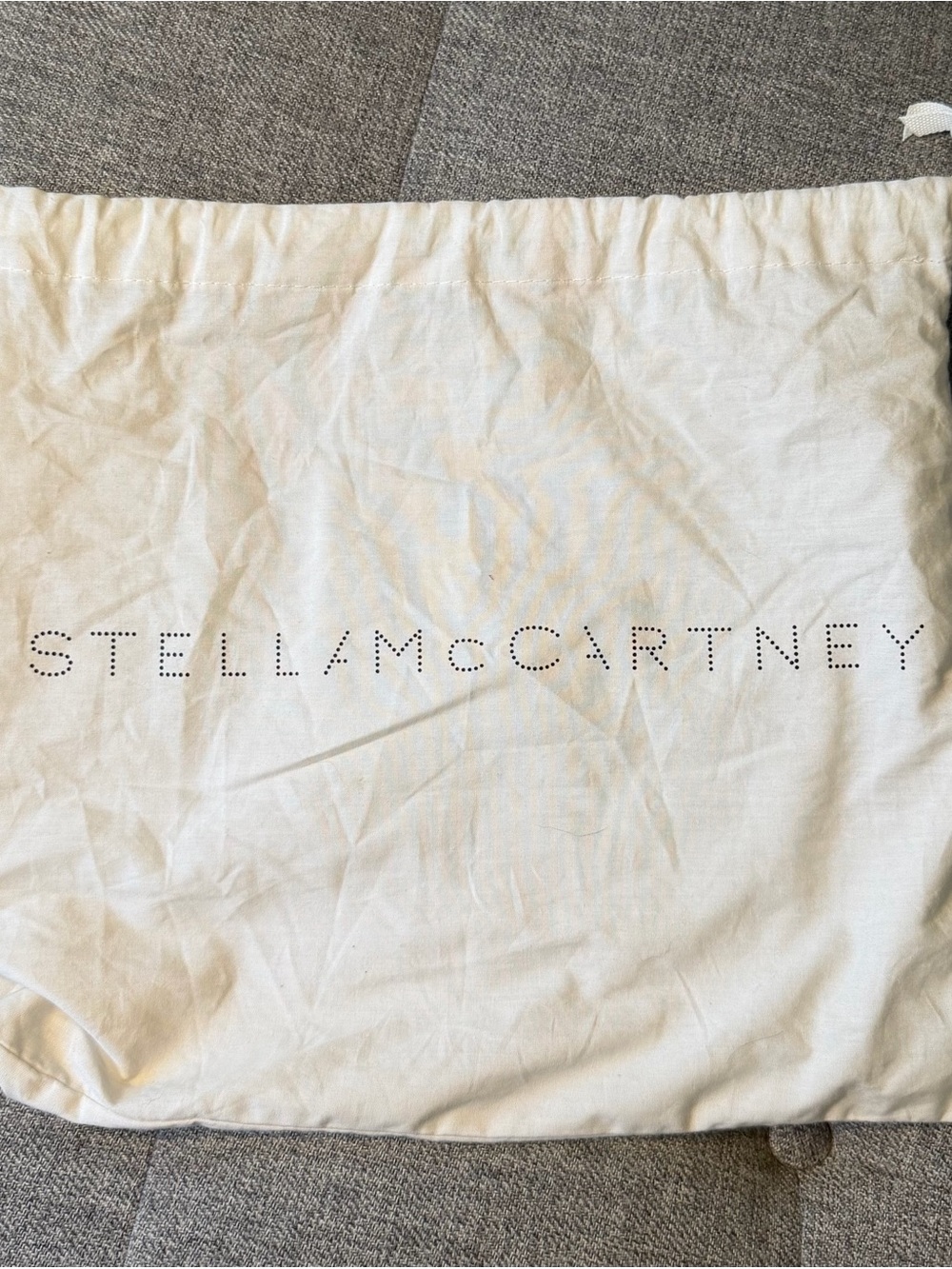 Stella McCartney White Vegan Croc-Textured Chain Shoulder Bag - Picture 9 of 11